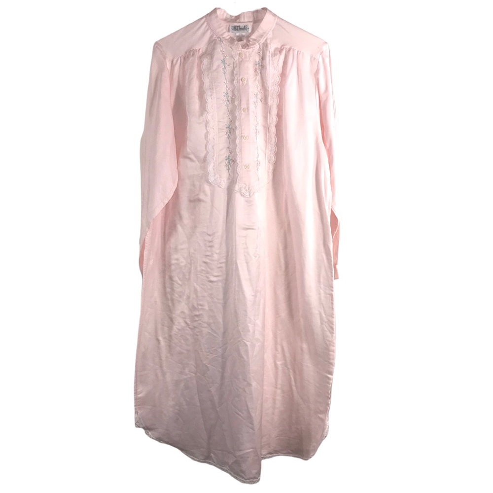 Vintage Victorian Style Pastel Pink Nightgown